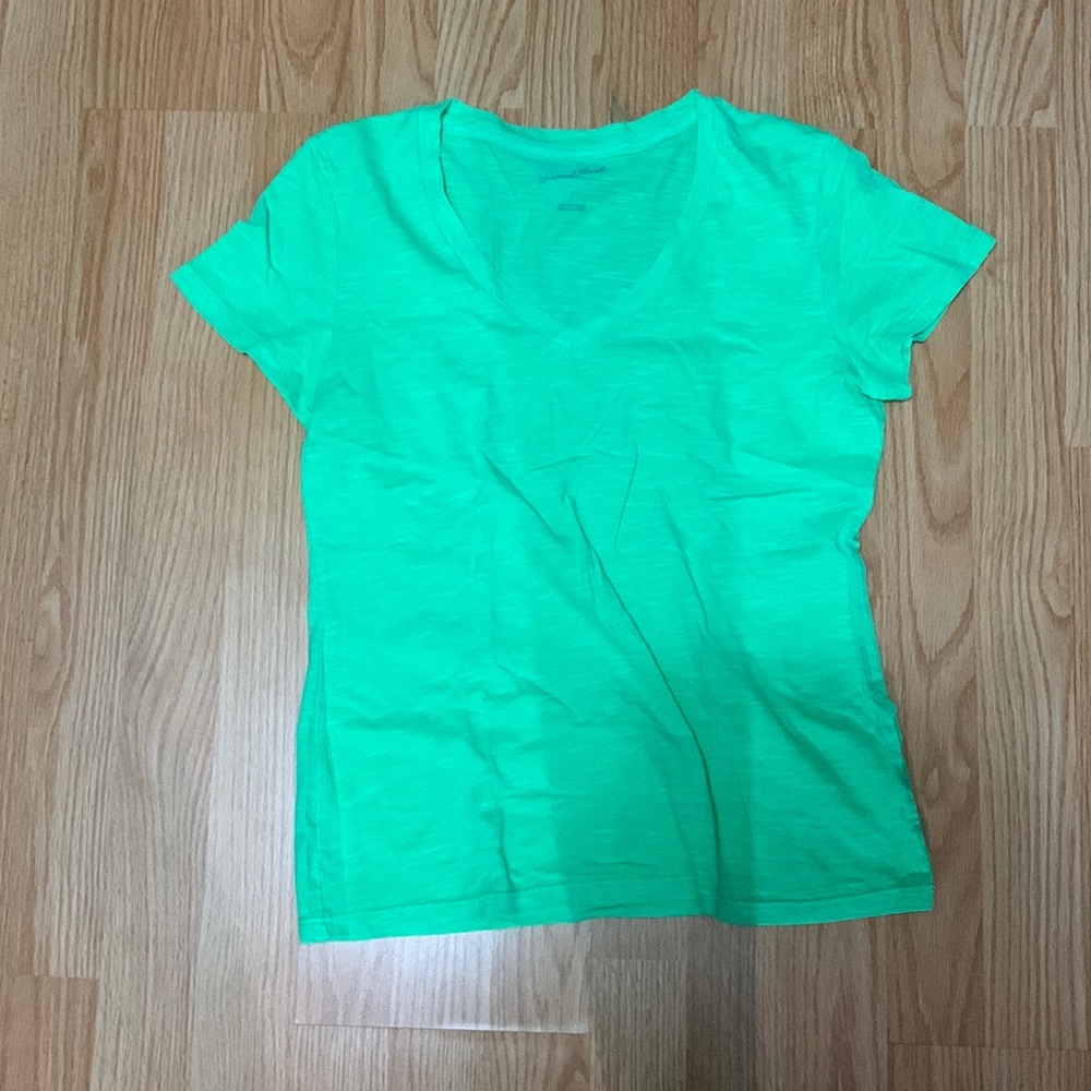 neon green v neck
